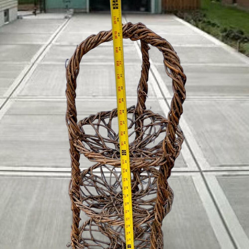 🚨VNTG French Country 3-tier Wicker Basket Stand Woven Baskets & Vine Frame 🧺 - Picture 6 of 7